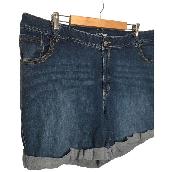 Lane Bryant High Rise Rolled Cuffed Boyfriend Stretch Denim Jean Shorts Blue 28 - Picture 3 of 11